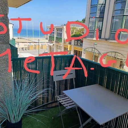Les Studios Vue Mer Le Matlo Динард Екстериор снимка